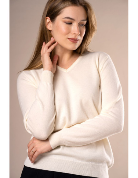 SOFT KNIT Sweter Kate z dekoltem V | swetry.com.pl