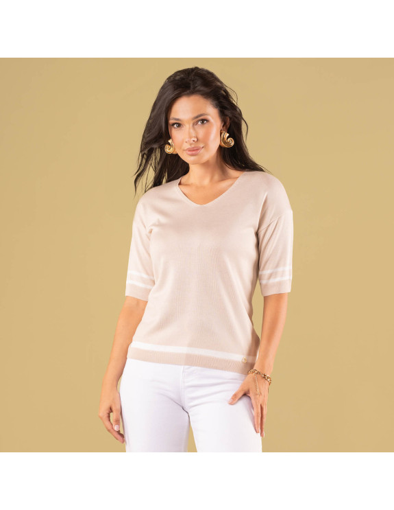 Wiskozowa bluzka z dekoltem V i biżuterią IMMAGINE | swetry.com.pl