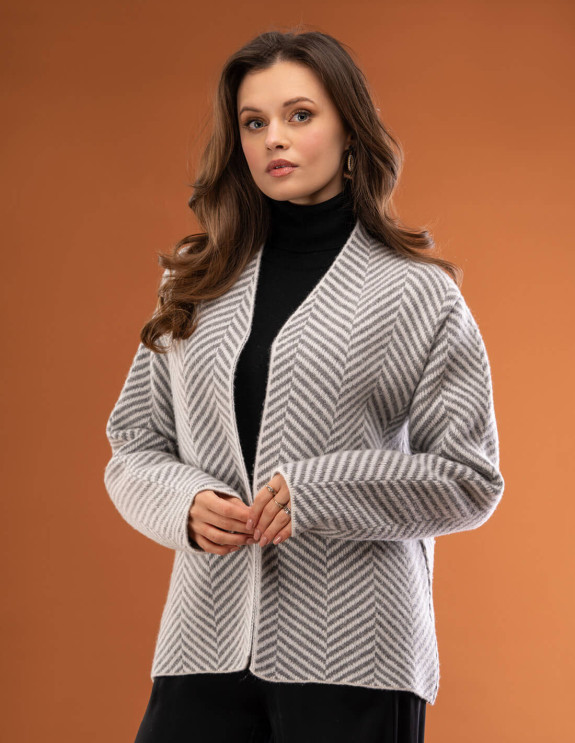 IMMAGINE Sweter 8447 z żakardowym wzorem | swetry.com.pl
